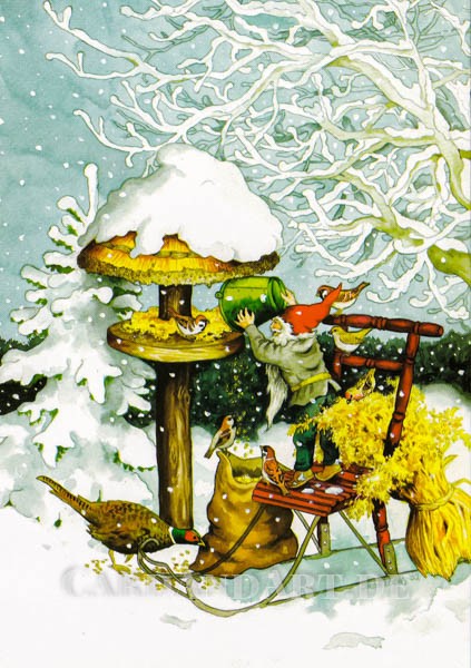 Inge Löök: Wichtel bringt den Vögeln Futter - Postkarte Nr. 222